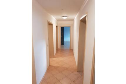 Wohnung in Maar - 800,00&nbsp;EUR Kaltmiete, ca.&nbsp; 115,00&nbsp;m&sup2; in Lauterbach (Hessen) (PLZ: 36341)