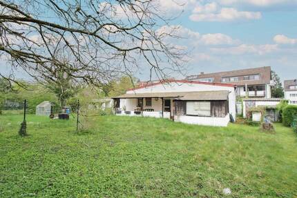 Freistehendes Einfamilienhaus mit Doppelgarage - Karlsruhe Beiertheim-Bulach