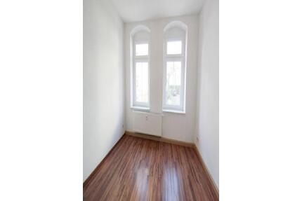 3 Zimmer im Erdgeschoss - 315,00&nbsp;EUR Kaltmiete, ca.&nbsp; 57,07&nbsp;m&sup2; in Penig (PLZ: 09322)