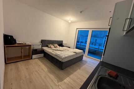 2-Zimmer Studio (32m²) mit Balkon in Roding – Kurzzeitmiete