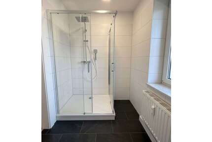 Wohnung zum Mieten in Zwickau 248,00 € 33 m²