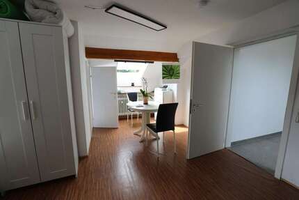 Wohnung zum Mieten in Östringen 350,00 € 26 m²