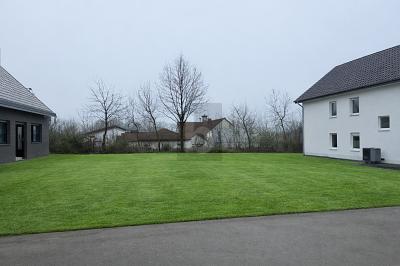 LETZTER PLATZ IN RUHIGEM NEUBAUGEBIET - Hasbergen
