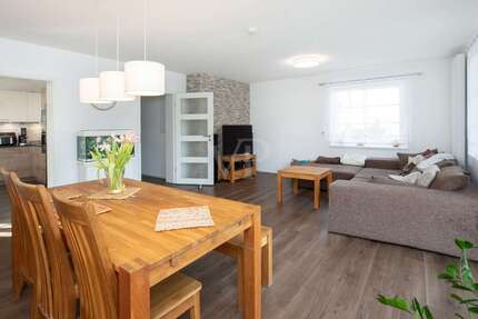 Haus zum Kaufen in Mörfelden-Walldorf Mörfelden 796.000,00 € 258 m² - Mörfelden-Walldorf / Mörfelden
