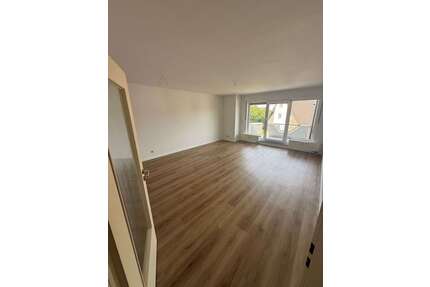 Wohnung zum Mieten in Würselen 806,00 € 92.21 m²