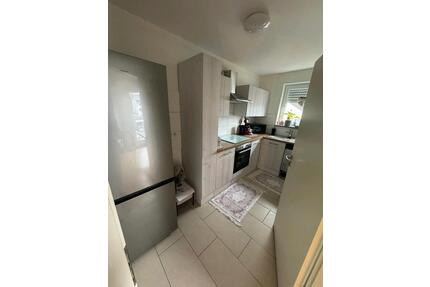 Dachgeschosswohnung in Koblenz - 1.050,00&nbsp;EUR Kaltmiete, ca.&nbsp; 80,00&nbsp;m&sup2; in Koblenz (PLZ: 56072) Bisholder