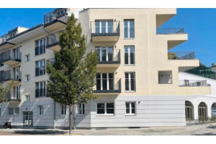 Neue 2-Zimmer-Wohnung mit Balkon - Berlin Reinickendorf