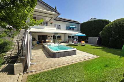 Haus zum Kaufen in Offenburg 1.220.000,00 € 292 m²