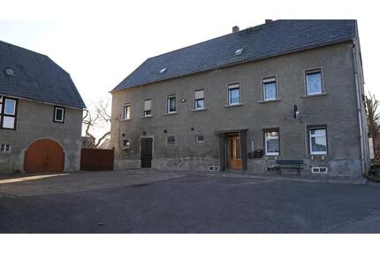 Großzügiges Einfamilienhaus mit Nebengelass - Colditz