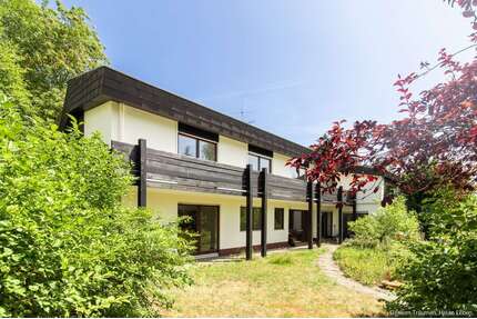 Haus zum Kaufen in Titisee-Neustadt 549.000,00 € 214 m²