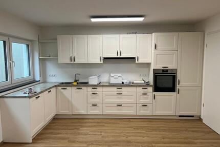 2 Zi.-Wohnung 64m² | Neubau, EBK, Stellplatz, separate Terrasse | - Rimpar