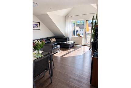 Maisonette mit Charme - 4 Zimmer, Balkon & Stellplatz in LIF - Lichtenfels