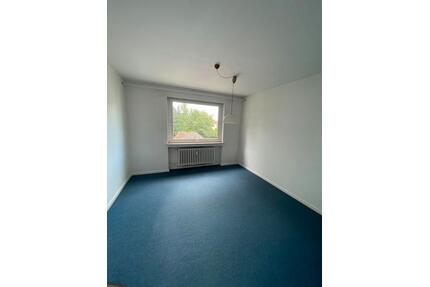 3 Zimmer Wohnung zu vermieten - 850,00&nbsp;EUR Kaltmiete, ca.&nbsp; 78,00&nbsp;m&sup2; in Bückeburg (PLZ: 31675)