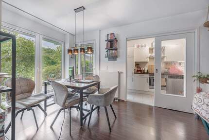 NEUER PREIS !!!! Terrassenwohnung mit 3 Zimmern, Gäste-WC, TG-Stellplatz & Fahrstuhl - Hamburg Eidelstedt