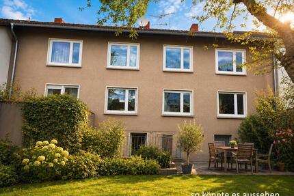 Mehrfamilienhaus in guter Lage mit viel Hof- und Garagen Flächen - Bochum Werne