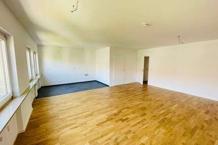 Wohnung zum Mieten in Nürnberg 980,00 € 75.81 m²