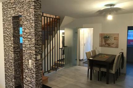 ReihenendhausReihenmittelhaus zu vermieten - Gründau