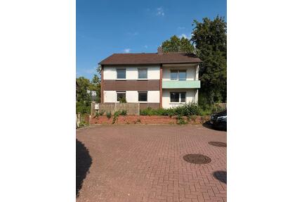 Zweifamilienhaus an der Stadtgrenze Osnabrück mit XL Grundstück - Lotte