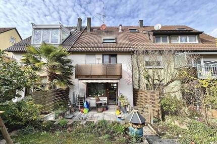 Frei werdendes Reihenmittelhaus mit Garage und Garten in S-Hofen! - Stuttgart