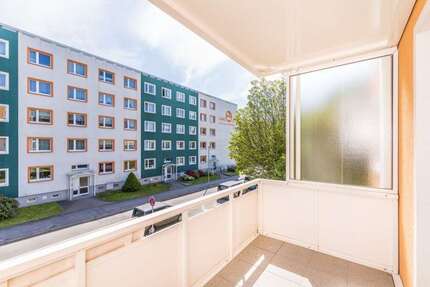 Wohnung zum Mieten in Chemnitz 346,62 € 54.16 m²