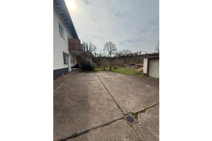 Wohnung in Grebenstein! Frei zum 01.05 !!!