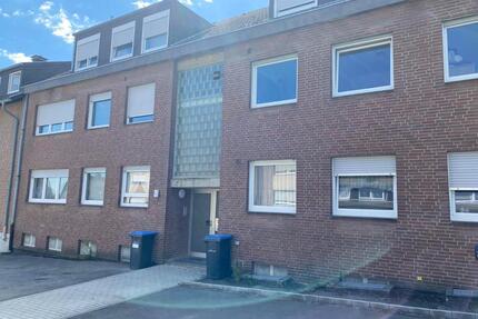 Gemütliche 3-Zimmer-Wohnung (3 ZKDB) mit Dachterrasse in Stolberg - Stolberg (Rhld.) Büsbach