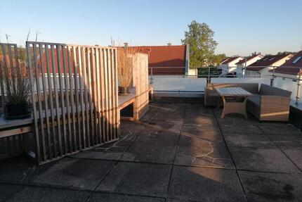 Außergewöhnliche 2 Zi-Dachgeschosswhg. mit riesiger Dachterrasse - Ottobeuren