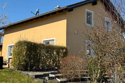 Haus zum Kaufen in Hohenthann 499.000,00 € 138.76 m²