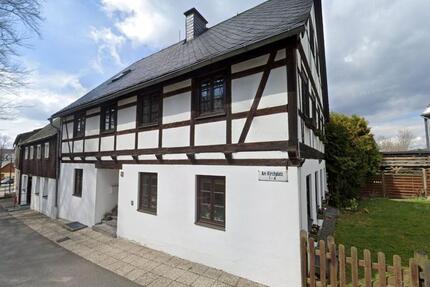 Großzügige 4-Raum-Wohnung über zwei Etagen in Doppelhaushälte in ruhiger Lage in 09619 Sayda - Mulda/Sa.