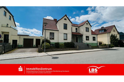 Haus zum Kaufen in Güstrow 129.000,00 € 130 m²