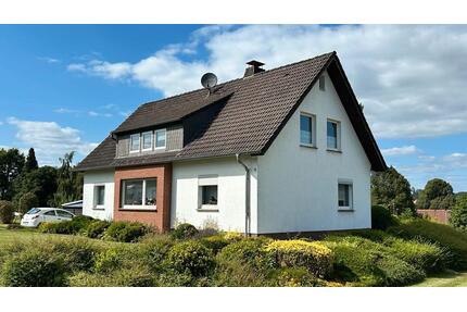Einfamilienhaus - 175.000,00&nbsp;EUR Kaufpreis, ca.&nbsp; 160,00&nbsp;m&sup2; in Bad Driburg (PLZ: 33014)