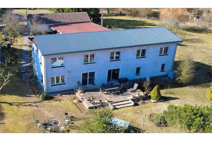 Wohnen im eigenen Park - außergewöhnliches Anwesen mit drei Häusern - Angermünde / Kerkow