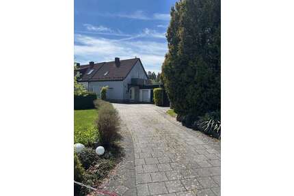 Haus zum Kaufen in Eckersdorf 209.000,00 € 100 m²