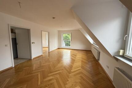 Helle Dachgeschosswohnung mit modernem Flair in Stadtlohn!
