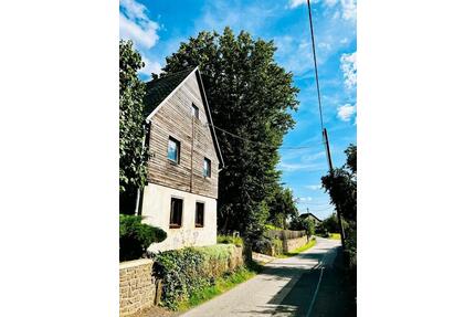 Einfamilienhaus provisionsfrei - 25.000,00&nbsp;EUR Kaufpreis, ca.&nbsp; 65,00&nbsp;m&sup2; in Colditz (PLZ: 04680)