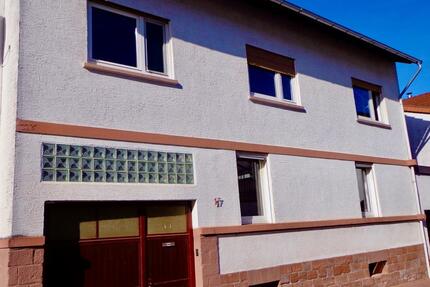 Geräumiges Ein-Zweifamilienhaus mit großem Garten-provisionsfrei - Ramsen