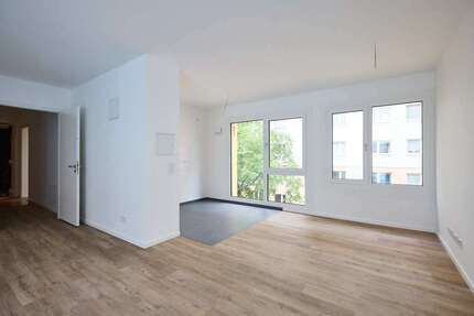 Wohnung zum Mieten in Berlin 2.080,68 € 99.08 m²
