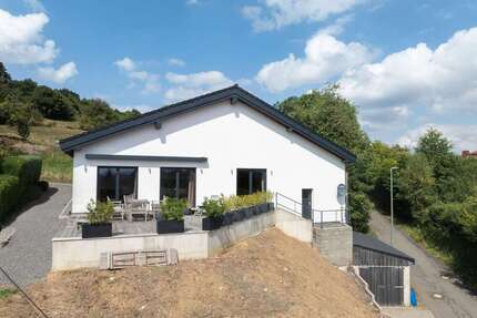 Haus zum Kaufen in Üdersdorf 399.000,00 € 136 m²