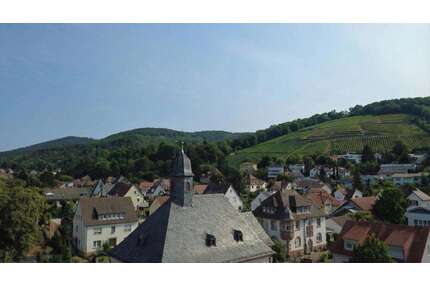 Haus zum Kaufen in Bensheim-Auerbach 1.350.000,00 € 373 m²