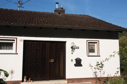Dernbach Wohnhaus in Toplage - 290.000,00&nbsp;EUR Kaufpreis, ca.&nbsp; 170,00&nbsp;m&sup2; in Albersweiler (PLZ: 76857)