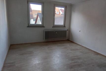 Altbauwohnung - 700,00&nbsp;EUR Kaltmiete, ca.&nbsp; 92,00&nbsp;m&sup2; in Schömberg (PLZ: 72355)