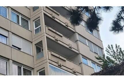 Ihre Chance: Exklusive 2,5 Zimmer-Wohnung direkt am Rhein – Verkauf zum Meistgebot ab 199.000 €! - Köln Porz