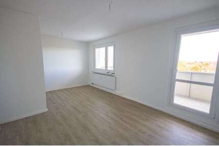 Wohnung zum Mieten in Halle (Saale) 416,00 € 59.42 m²