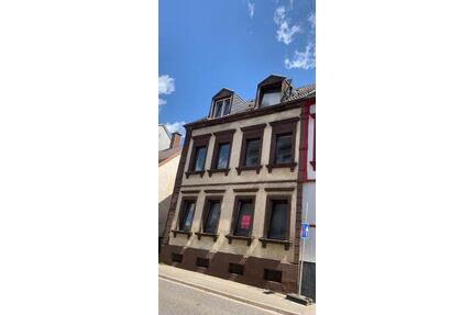 Haus in 66953 Pirmasens ( Zentrum ) zu verkaufen