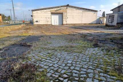 Gewerbefläche inkl. Lagerhalle - 5.500,00&nbsp;EUR Kaltmiete, ca.&nbsp; 0,00&nbsp;m&sup2; in Lampertswalde (PLZ: 01561)