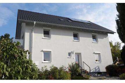 ObjNr:19070 - Komplett saniertes, freistehendes 3-Fam. Haus mit Garten in WeisenhiemSand - Weisenheim am Sand