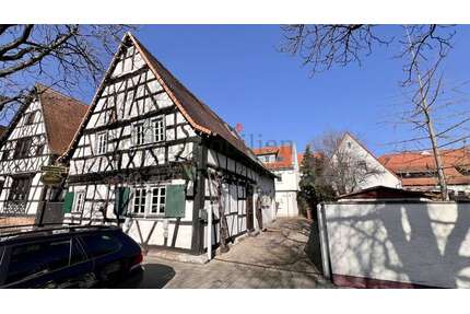 Haus zum Kaufen in Lampertheim 750.000,00 € 361 m²