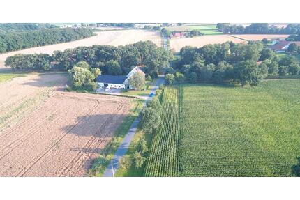 Saniertes Wohn- & Geschäftshaus (400 m²) auf 3.500 m² Grund - Stemwede