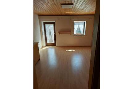 Wohnung zum Mieten in Höslwang 450,00 € 39 m²