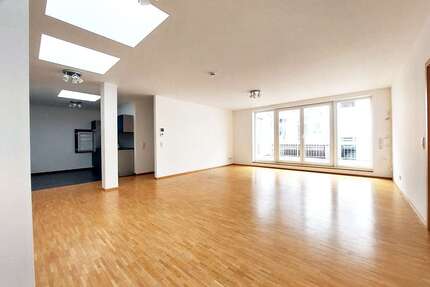 Büro in Wiesbaden 2.400,00 € 200 m²